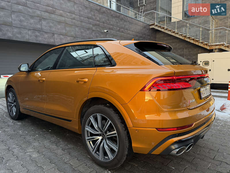 Внедорожник / Кроссовер Audi SQ8 2021 в Киеве