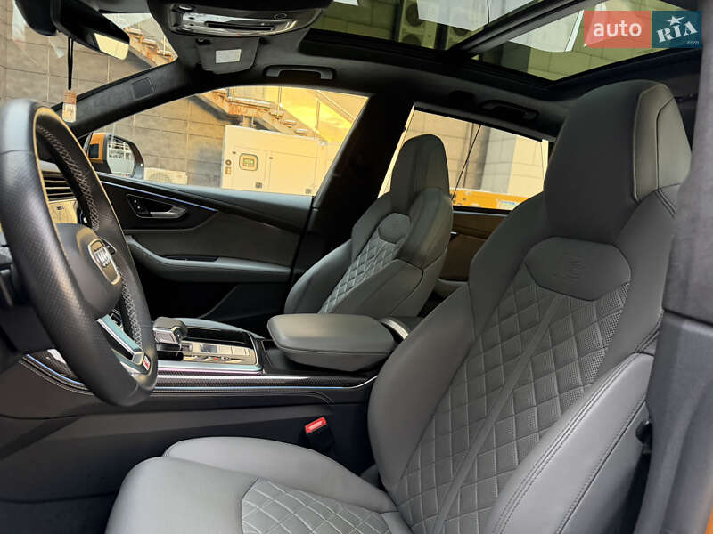 Внедорожник / Кроссовер Audi SQ8 2021 в Киеве
