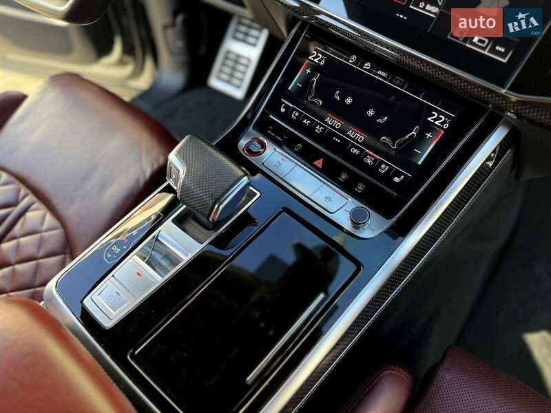 Внедорожник / Кроссовер Audi SQ8 2021 в Киеве