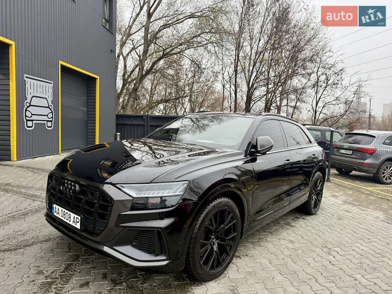 Внедорожник / Кроссовер Audi SQ8 2020 в Киеве фото 4 Внедорожник / Кроссовер Audi SQ8 2020 в Киеве