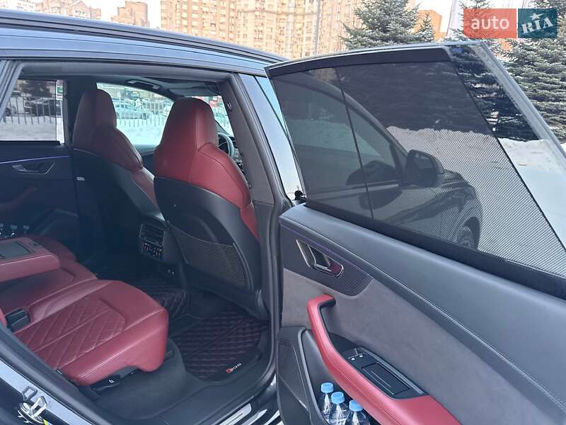 Внедорожник / Кроссовер Audi SQ8 2024 в Киеве