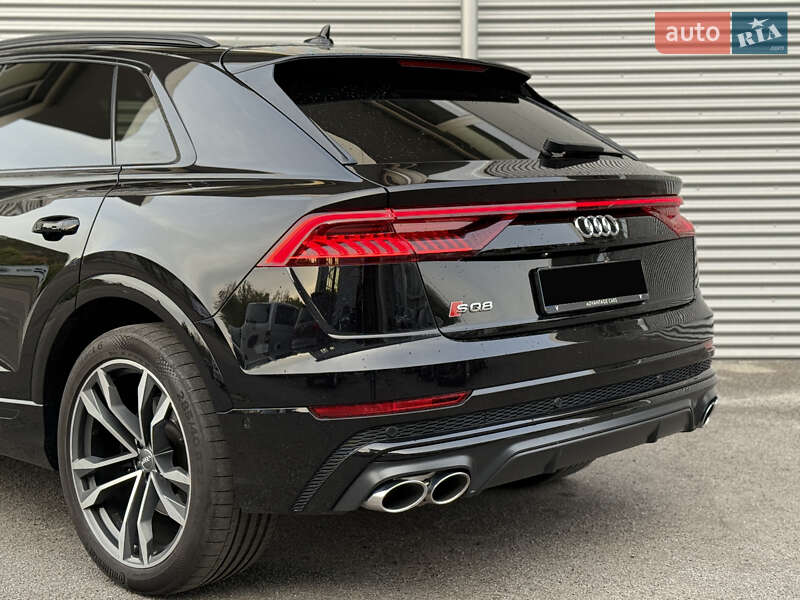Внедорожник / Кроссовер Audi SQ8 2019 в Ровно