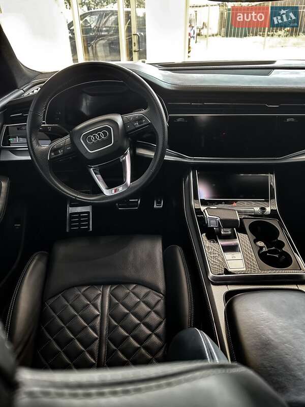 Внедорожник / Кроссовер Audi SQ8 2020 в Николаеве