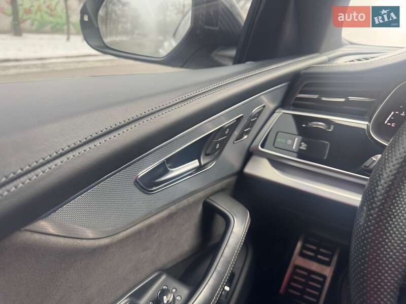 Внедорожник / Кроссовер Audi SQ8 2020 в Николаеве