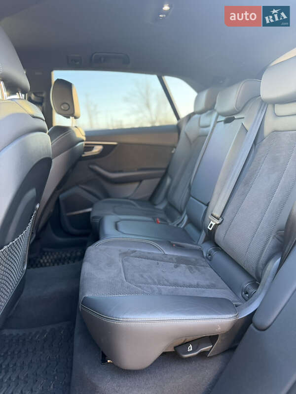 Позашляховик / Кросовер Audi SQ8 2021 в Кривому Розі фото 18 Позашляховик / Кросовер Audi SQ8 2021 в Кривому Розі