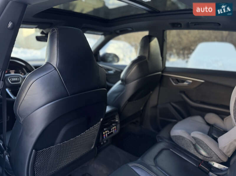 Внедорожник / Кроссовер Audi SQ8 2020 в Хмельницком фото 29 Внедорожник / Кроссовер Audi SQ8 2020 в Хмельницком