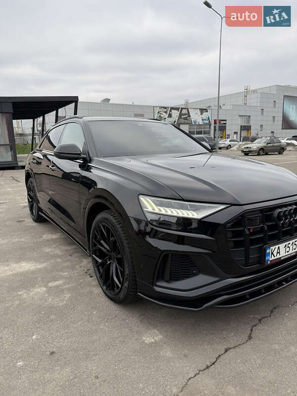Внедорожник / Кроссовер Audi SQ8 2021 в Киеве