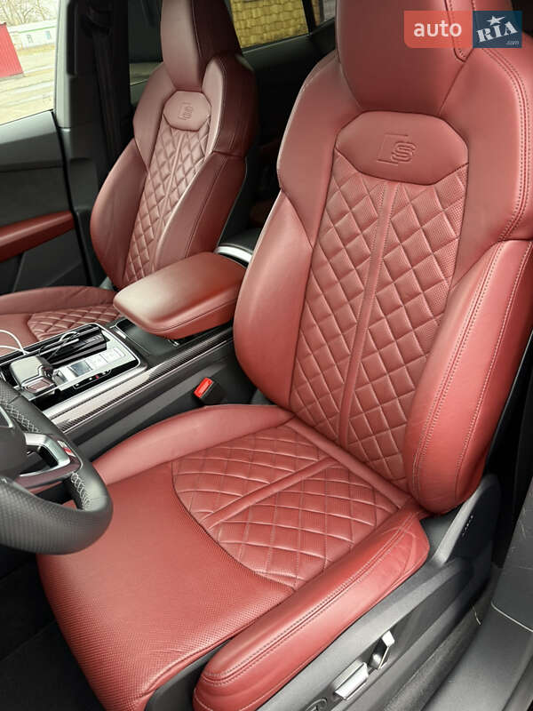 Внедорожник / Кроссовер Audi SQ8 2021 в Киеве