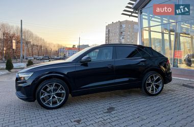 Внедорожник / Кроссовер Audi SQ8 2019 в Хмельницком