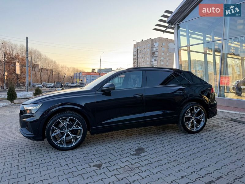 Внедорожник / Кроссовер Audi SQ8 2019 в Хмельницком