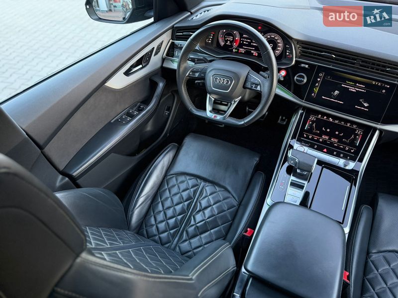Внедорожник / Кроссовер Audi SQ8 2019 в Хмельницком