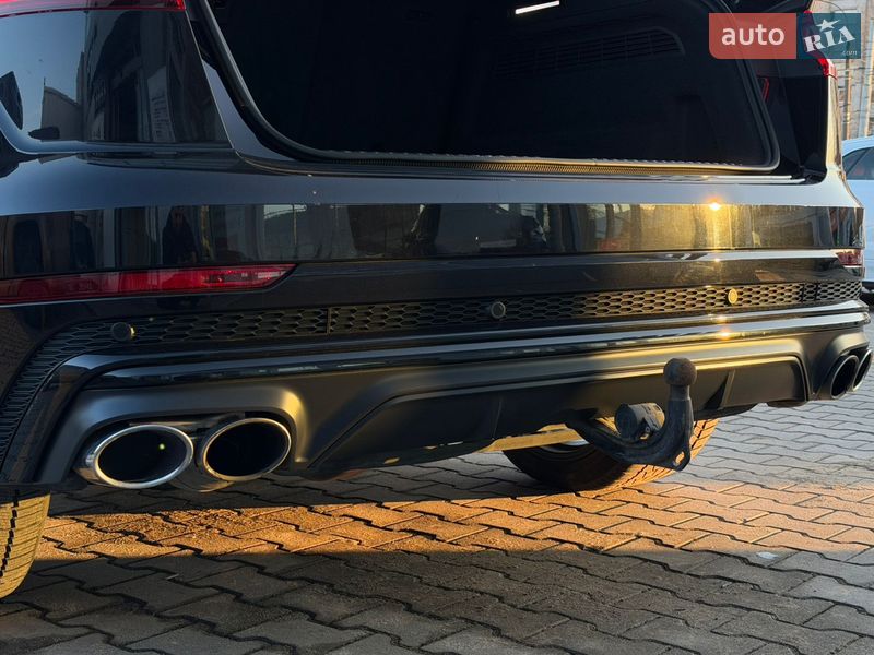Внедорожник / Кроссовер Audi SQ8 2019 в Хмельницком