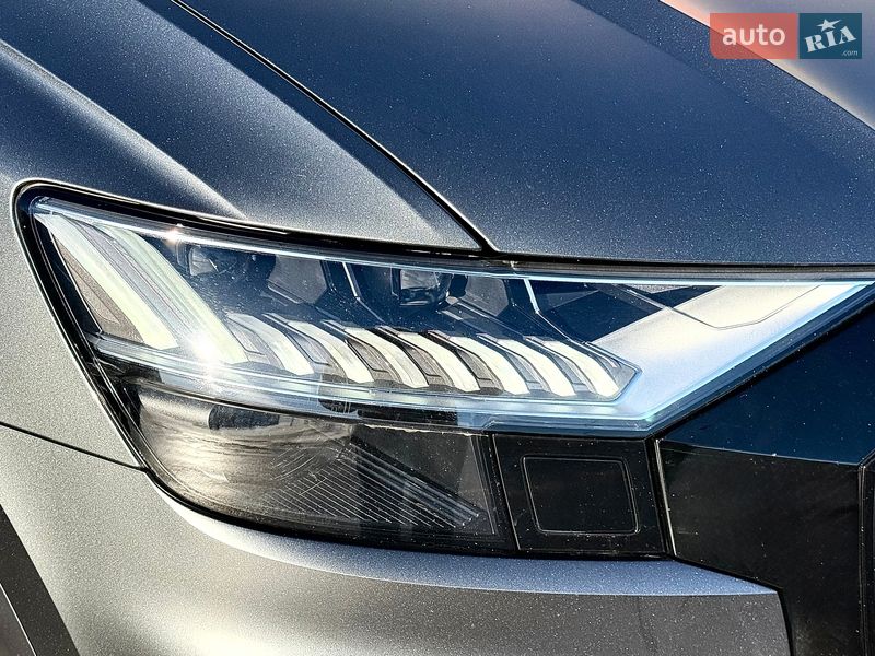Позашляховик / Кросовер Audi SQ8 2021 в Києві