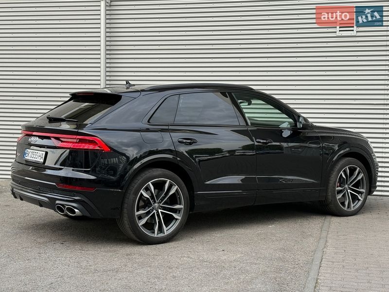 Внедорожник / Кроссовер Audi SQ8 2019 в Ровно