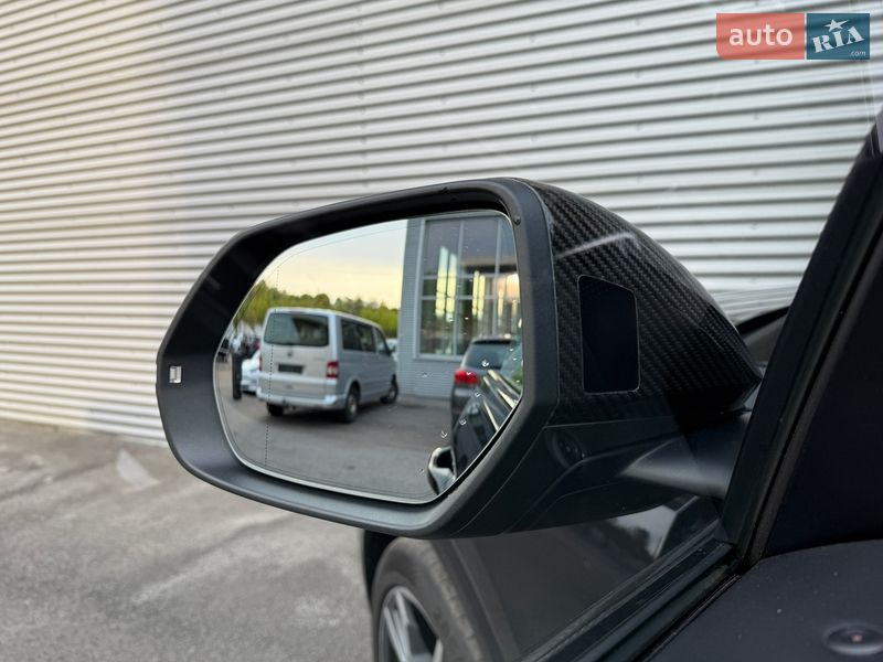 Внедорожник / Кроссовер Audi SQ8 2019 в Ровно