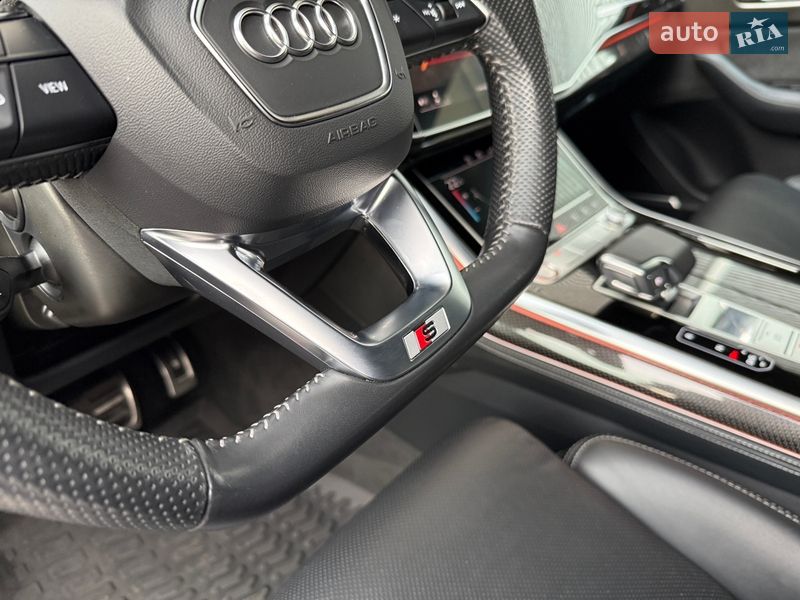 Внедорожник / Кроссовер Audi SQ8 2019 в Ровно