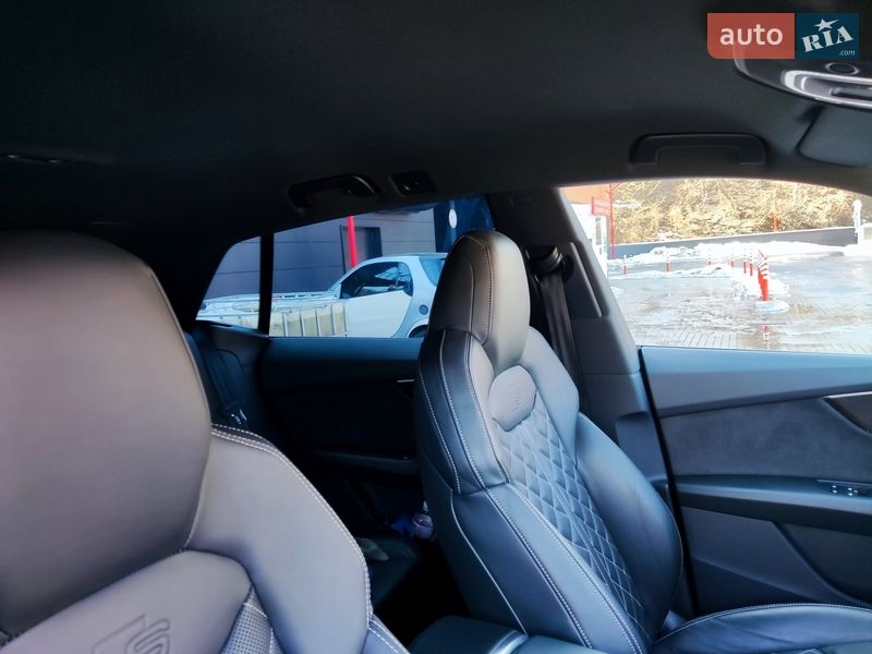 Позашляховик / Кросовер Audi SQ8 2021 в Києві