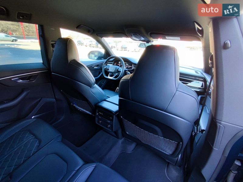 Позашляховик / Кросовер Audi SQ8 2021 в Києві