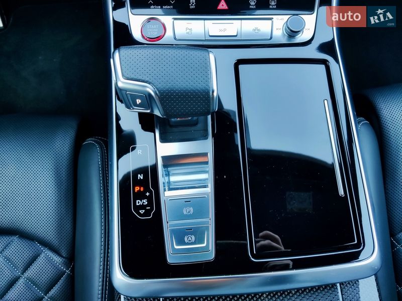 Позашляховик / Кросовер Audi SQ8 2021 в Києві