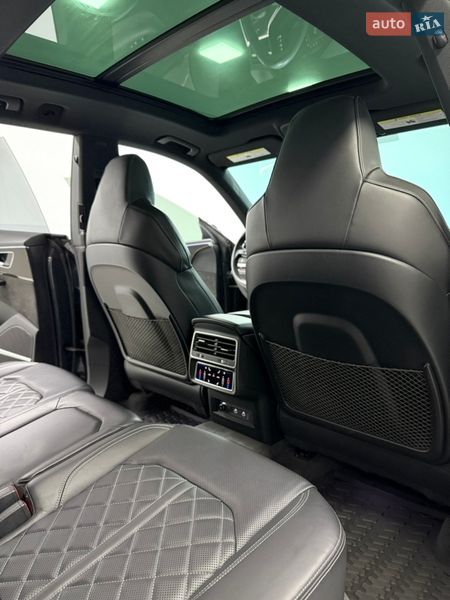 Позашляховик / Кросовер Audi SQ8 2022 в Одесі