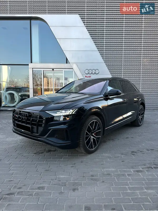 Audi SQ8