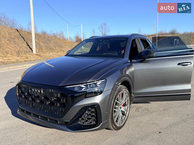 Внедорожник / Кроссовер Audi SQ8 2022 в Полтаве