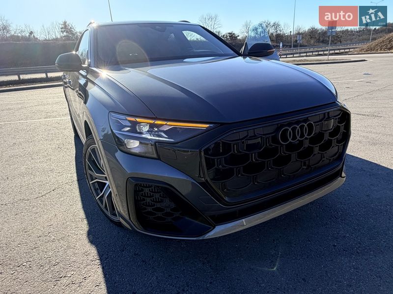 Внедорожник / Кроссовер Audi SQ8 2022 в Полтаве