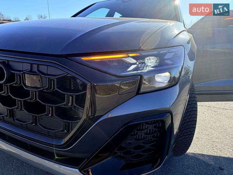 Внедорожник / Кроссовер Audi SQ8 2022 в Полтаве