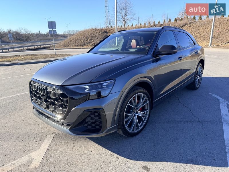 Внедорожник / Кроссовер Audi SQ8 2022 в Полтаве
