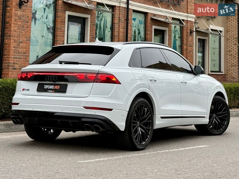Внедорожник / Кроссовер Audi SQ8 2024 в Киеве