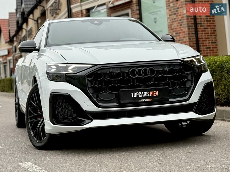 Внедорожник / Кроссовер Audi SQ8 2024 в Киеве