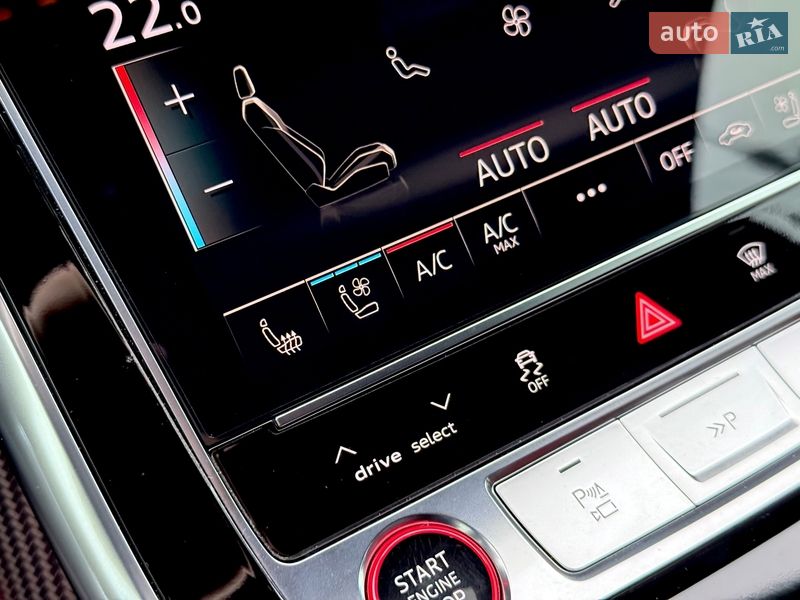 Внедорожник / Кроссовер Audi SQ8 2024 в Киеве