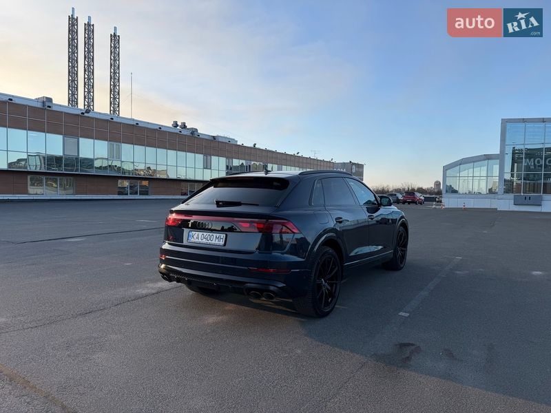 Внедорожник / Кроссовер Audi SQ8 2024 в Киеве
