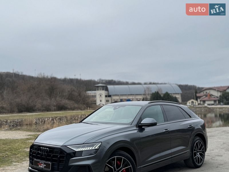 Внедорожник / Кроссовер Audi SQ8 2022 в Днепре