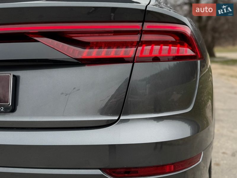 Внедорожник / Кроссовер Audi SQ8 2022 в Днепре
