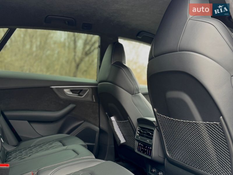 Внедорожник / Кроссовер Audi SQ8 2022 в Днепре