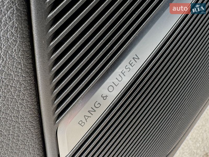 Внедорожник / Кроссовер Audi SQ8 2022 в Днепре