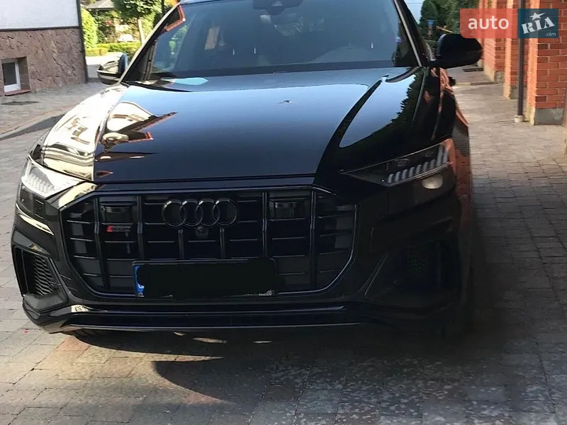 Audi SQ8 2021
