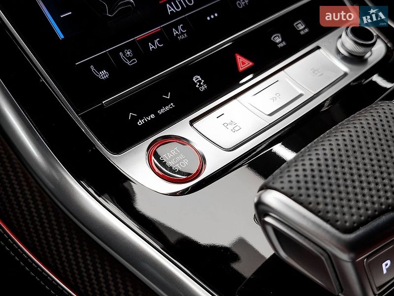 Внедорожник / Кроссовер Audi SQ8 2024 в Киеве