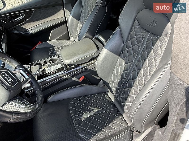 Внедорожник / Кроссовер Audi SQ8 2021 в Киеве фото 16 Внедорожник / Кроссовер Audi SQ8 2021 в Киеве