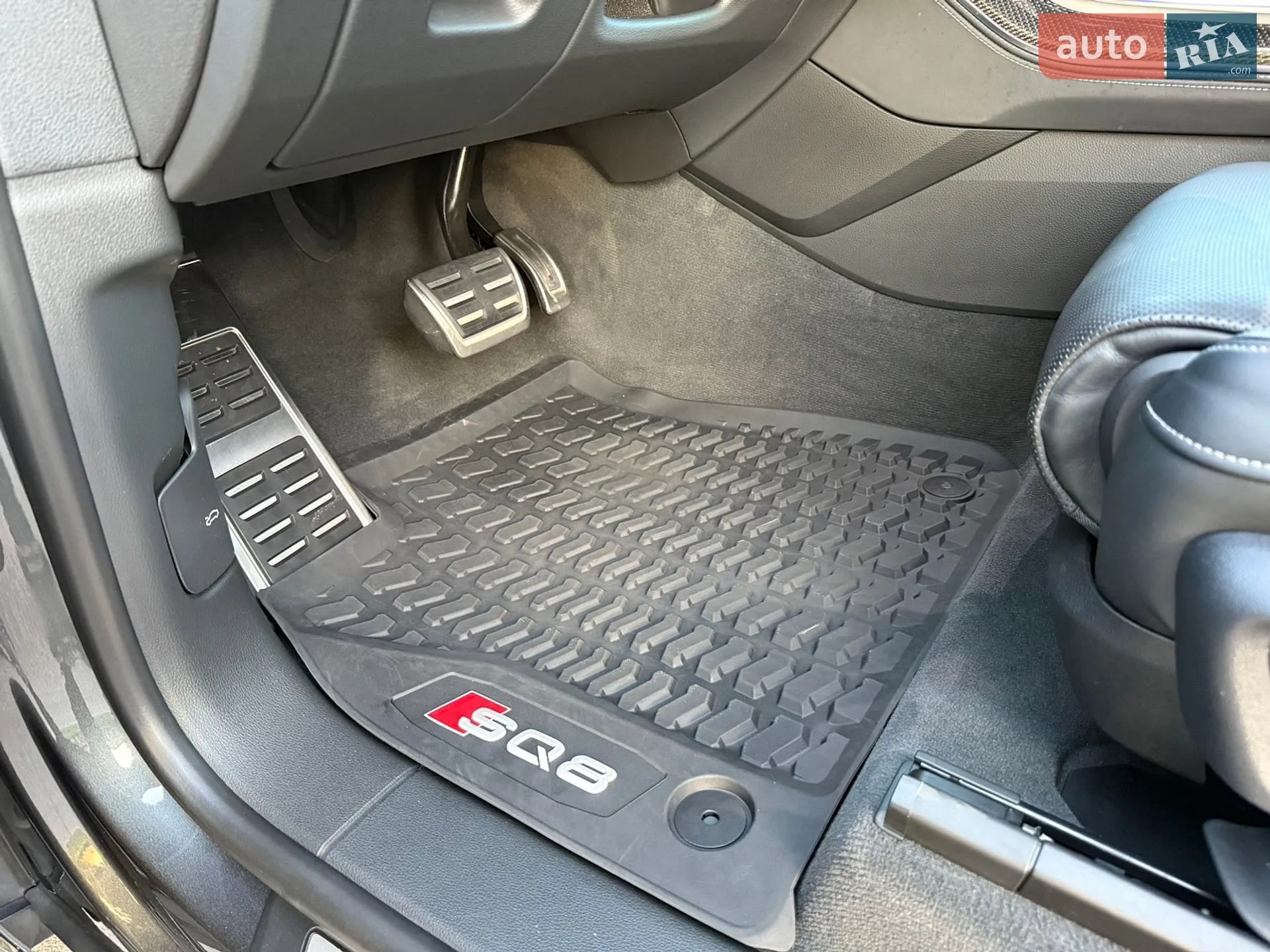 2023 Audi SQ8 - мініатюра 26
