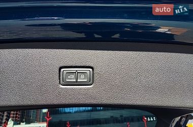 Позашляховик / Кросовер Audi SQ8 2021 в Києві