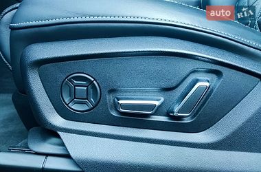 Позашляховик / Кросовер Audi SQ8 2021 в Києві