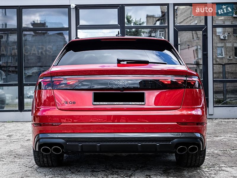Внедорожник / Кроссовер Audi SQ8 2024 в Киеве