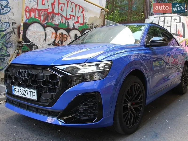 Audi SQ8 2024
