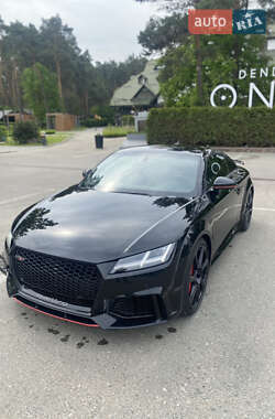 Купе Audi TT RS 2017 в 