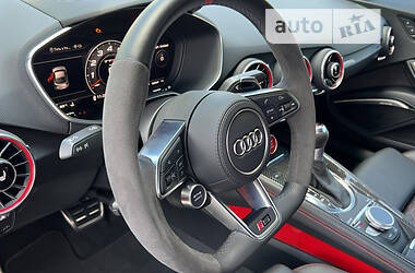 Купе Audi TT RS 2019 в 