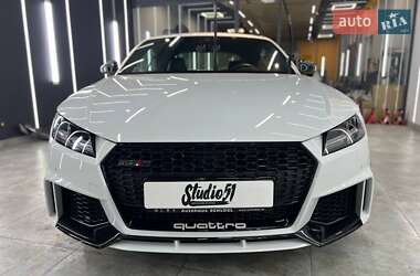 Купе Audi TT RS 2018 в 