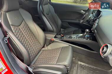 Купе Audi TT RS 2017 в 