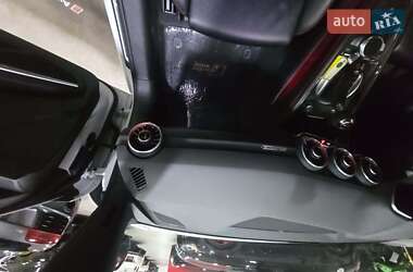 Купе Audi TT RS 2018 в 